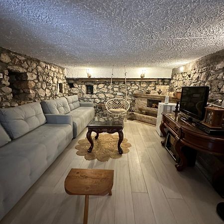 Apartment Konoba Ulicevic Vranjina ภายนอก รูปภาพ